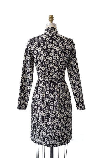 HEATHER IN BLACK DAISY
