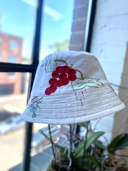 SANDY BUCKET HAT